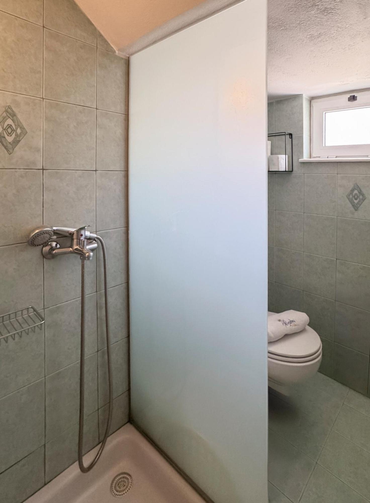 Alisahni Home 1 Като-Даратсо Экстерьер фото