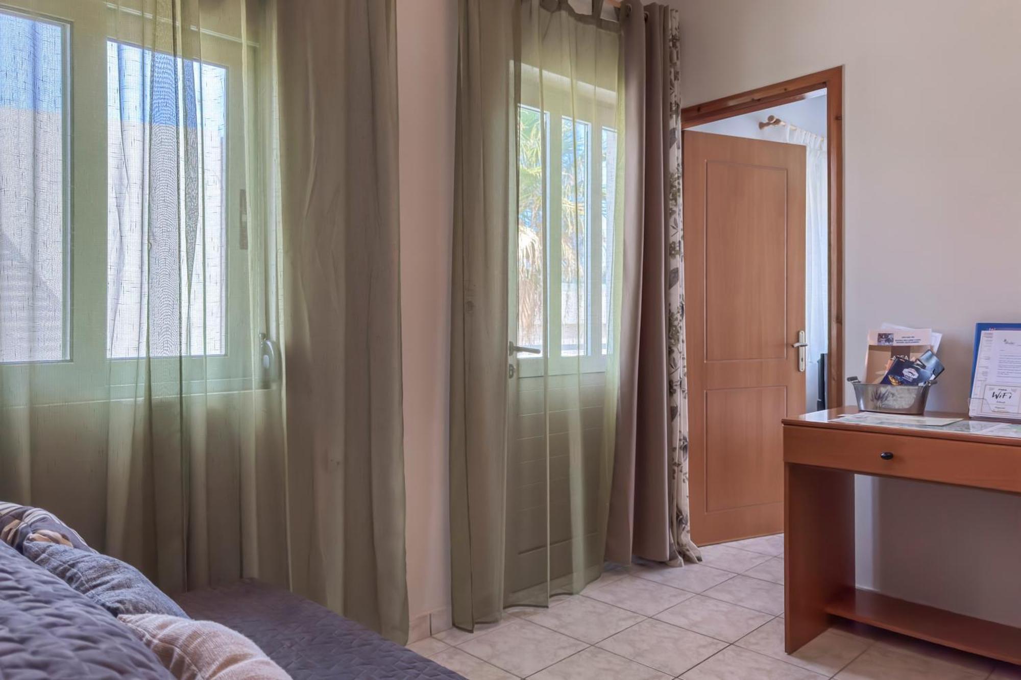 Alisahni Home 1 Като-Даратсо Экстерьер фото