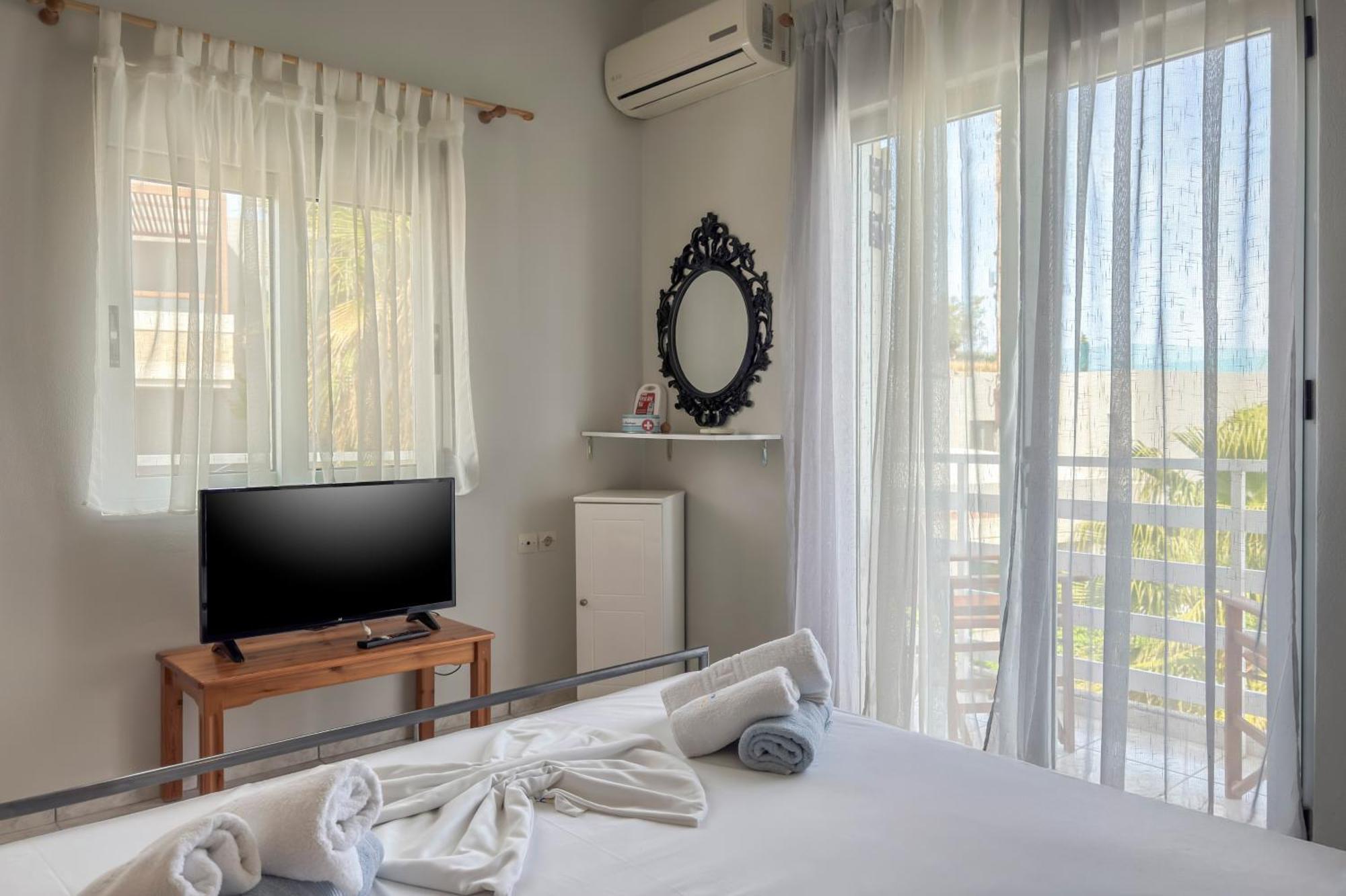 Alisahni Home 1 Като-Даратсо Экстерьер фото